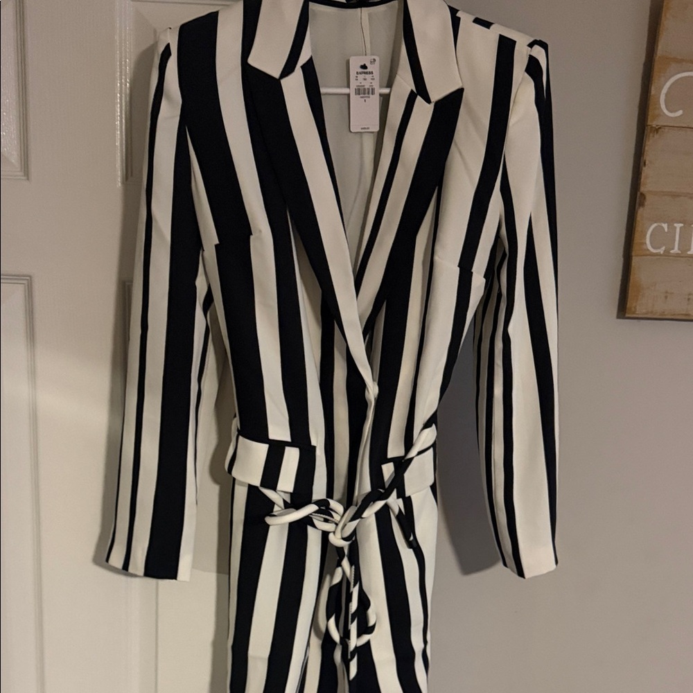 Express Monochrome Striped Blazer